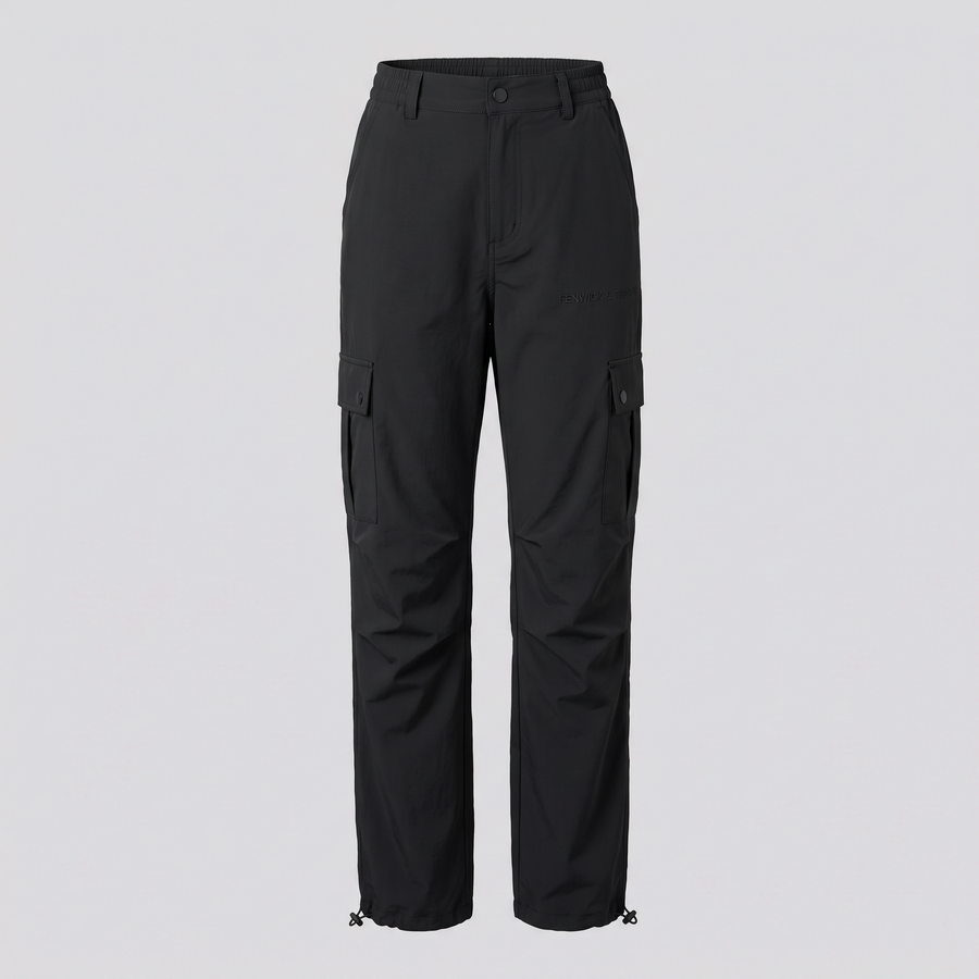 Pantalon cargo léger déperlant, noir, vue de face — FENWICK & THORNE